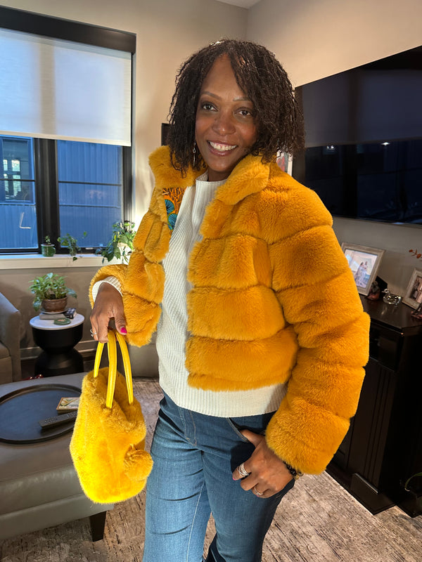 Yellow fur set